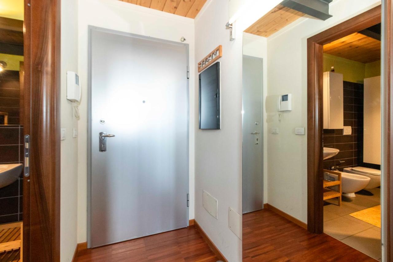 Dora Riverside Modern Apartment With Private Parking Turim Exterior foto